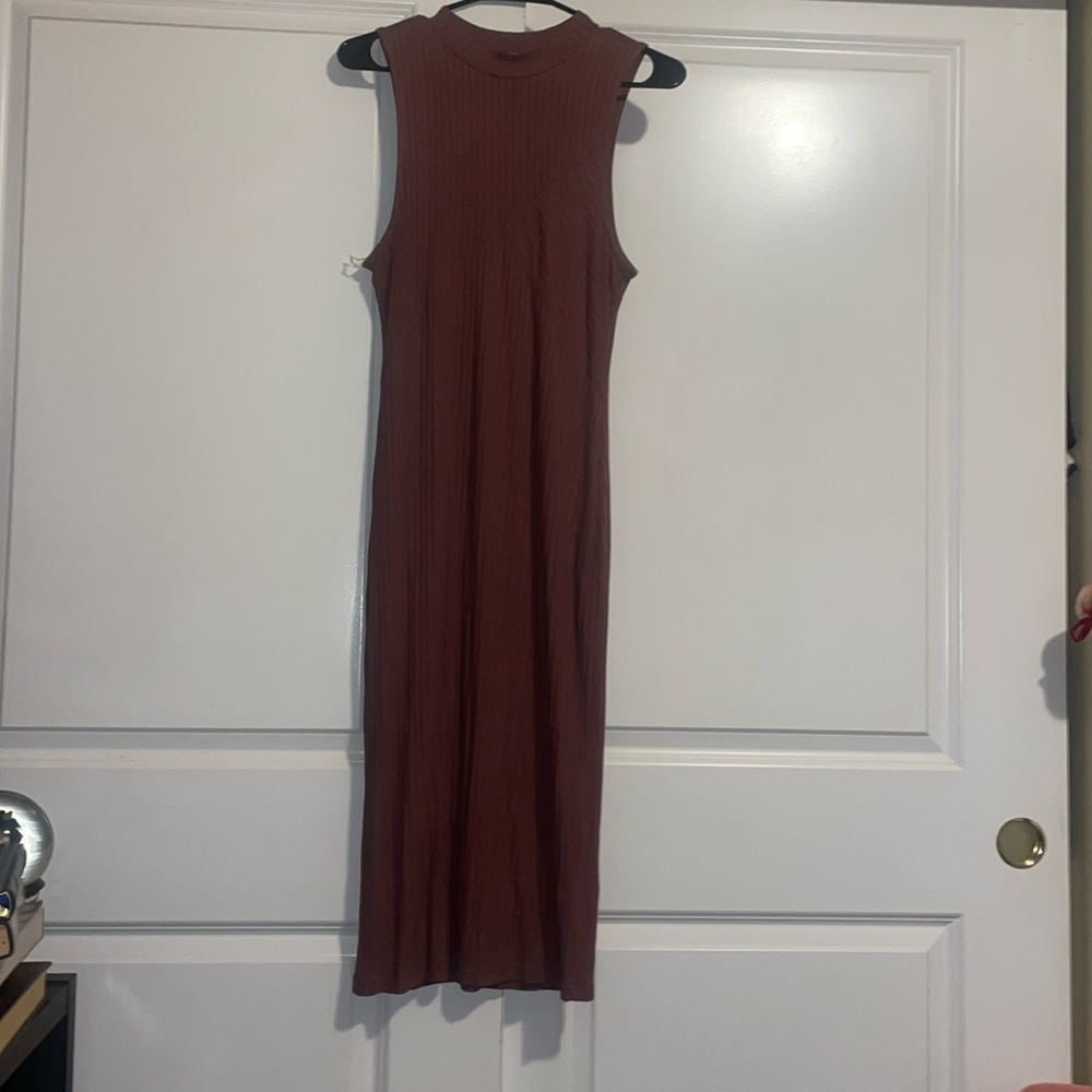 Plum purple crude neck halter maxi dress Size:L